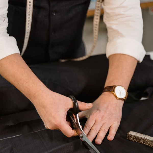 lavori-di-sartoria-max-pendola immagine dal web